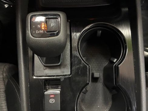 Used 2023 Nissan Rogue SV image 28