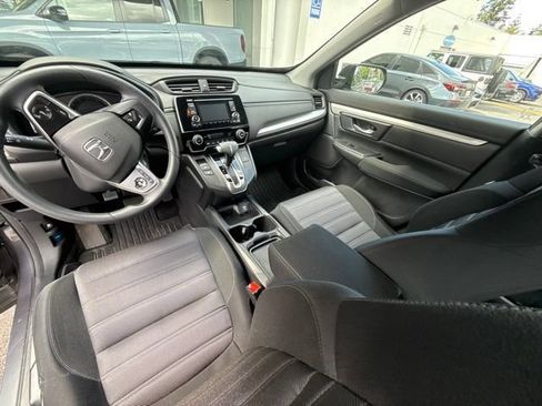 Used 2019 Honda CR-V LX image 7