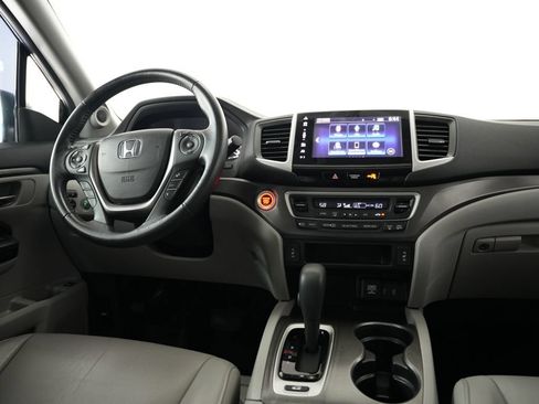 Used 2017 Honda Pilot EX-L image 10