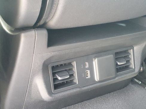 Certified 2023 Chevrolet Silverado 1500 LT AWD/4WD image 32