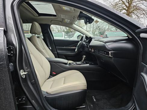 Certified 2022 MAZDA CX-30 AWD 2.5 S w/ Preferred Package image 11