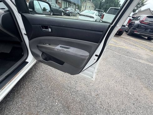 Used 2007 Toyota Prius FWD image 51