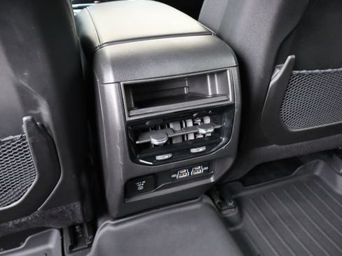 Used 2023 Jeep Grand Cherokee Altitude AWD/4WD image 39