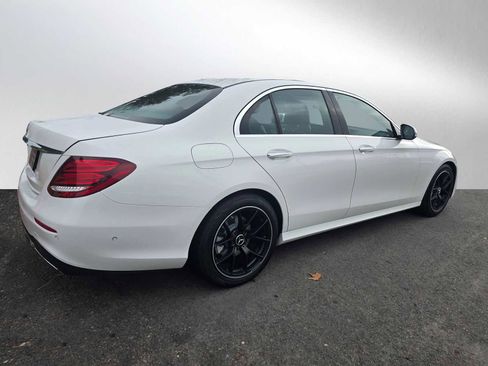 Used 2017 Mercedes-Benz E 300 image 3