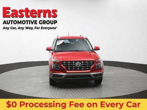 Used 2023 Hyundai Venue Limited FWD image 52
