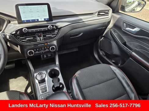 Used 2025 Ford Escape ST-Line FWD image 16