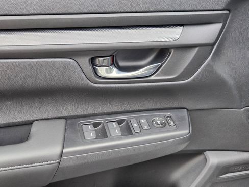 Certified 2025 Honda CR-V LX image 11