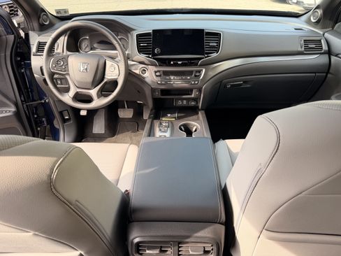 Certified 2024 Honda Passport EX-L image 14