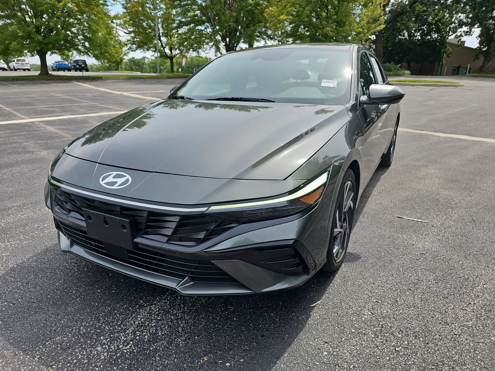 Used 2025 Hyundai Elantra SEL FWD image 2