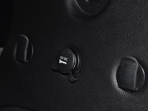 Certified 2024 Dodge Durango SXT image 34