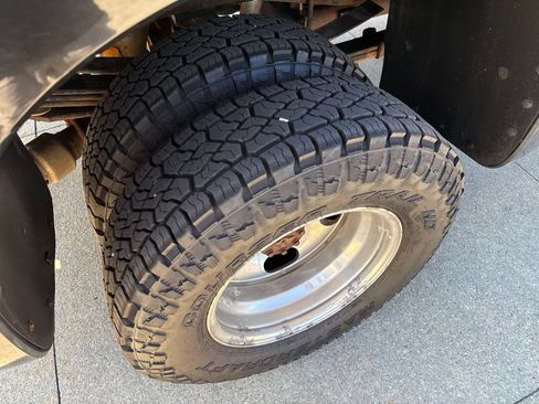 Used 2015 Ford F350 XLT w/ FX4 4x4 Off Road Package image 48
