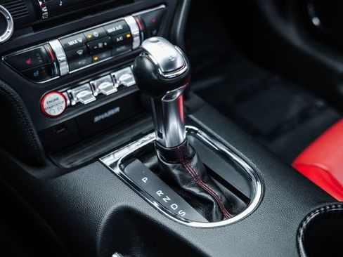 Used 2017 Ford Mustang GT Premium image 10