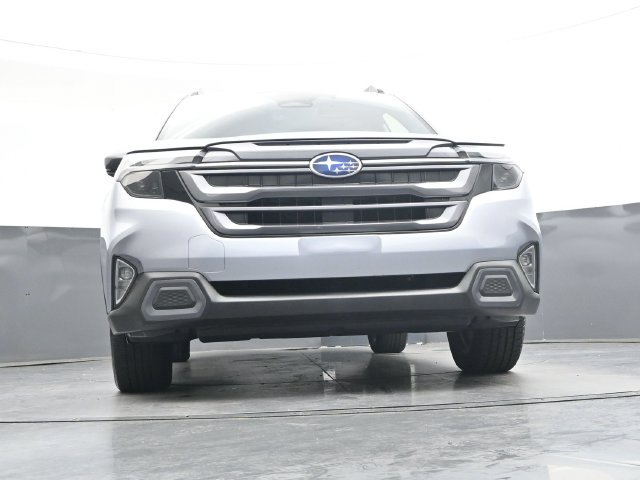 Used 2025 Subaru Forester Limited AWD/4WD image 38