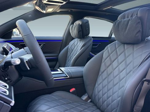 New 2025 Mercedes-Benz S 580 4MATIC Sedan image 20