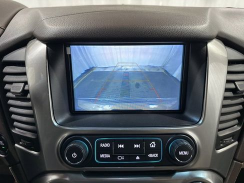 Used 2019 Chevrolet Suburban Premier image 23