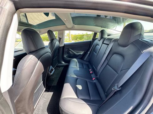 Used 2018 Tesla Model 3 Long Range AWD/4WD image 13