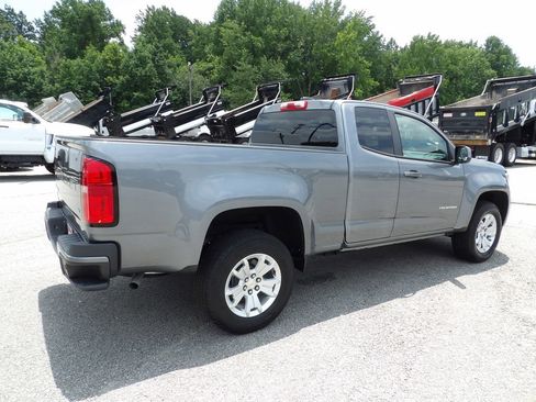Used 2022 Chevrolet Colorado LT w/ Fleet Safety Package image 8