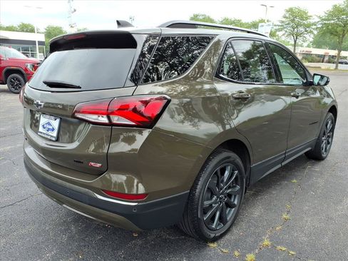 Used 2023 Chevrolet Equinox RS AWD/4WD image 7