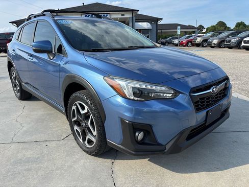 Used 2019 Subaru Crosstrek 2.0i Limited w/ Moonroof Package w/Navigation AWD/4WD image 2