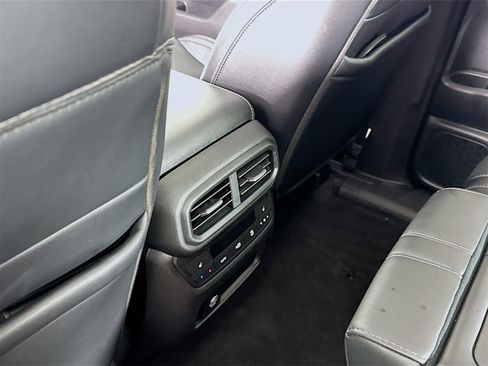 Used 2023 Honda Pilot Elite image 23