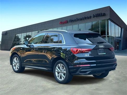 Certified 2025 Audi Q3 2.0T Premium Plus w/ Premium Plus Package image 4