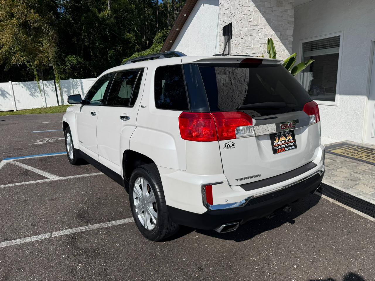 Used 2017 GMC Terrain SLT w/ Open Road Package FWD image 12
