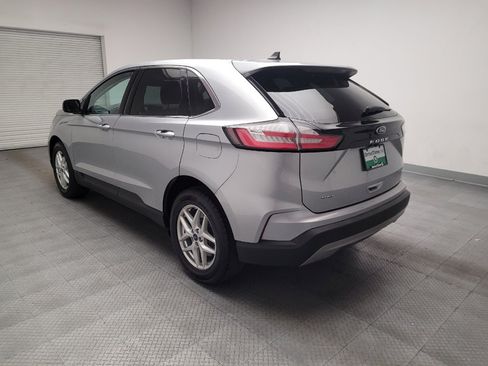 Used 2022 Ford Edge SEL AWD/4WD image 5