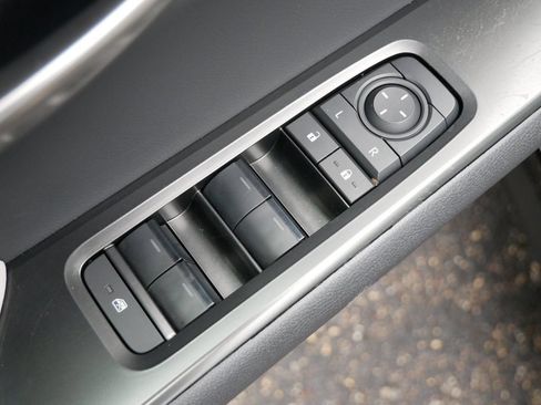 Used 2025 Lexus UX 300h AWD w/ Cold Area Package image 15