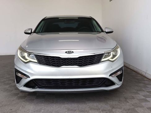 Used 2019 Kia Optima LX w/ LX 17" Wheel Package image 2