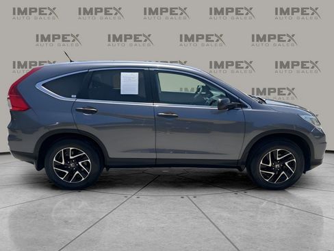 Used 2016 Honda CR-V SE image 6