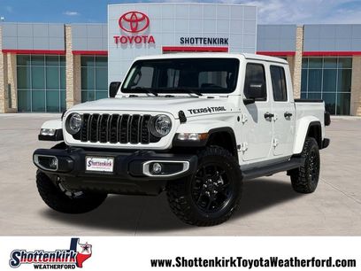Used 2025 Jeep Gladiator Sport