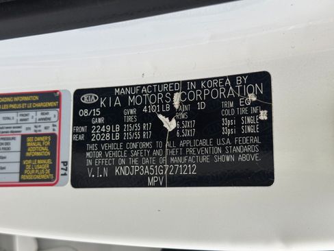 Used 2016 Kia Soul + FWD image 37