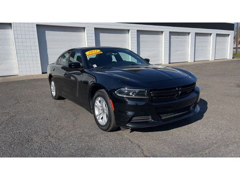 Used 2022 Dodge Charger SXT image 5