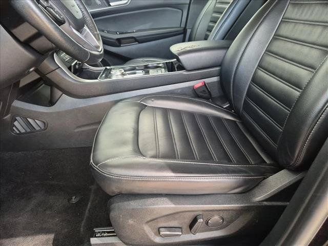 Used 2020 Ford Edge SEL w/ Convenience Package FWD image 15