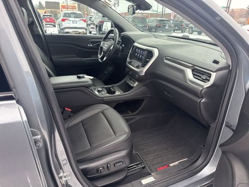 Used 2022 GMC Acadia SLT w/ Elevation Edition image 39
