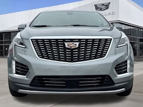 Certified 2023 Cadillac XT5 Premium Luxury w/ Technology Package image 4