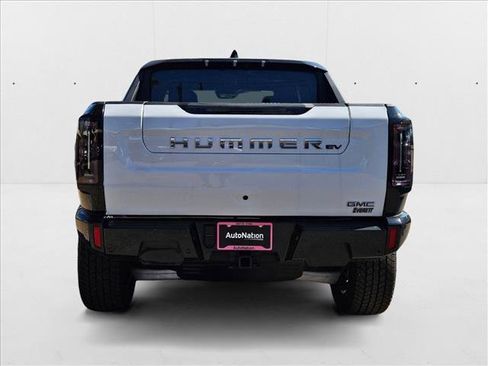 New 2025 GMC Hummer EV 3X w/ LPO, Dark Essentials Package AWD/4WD image 8