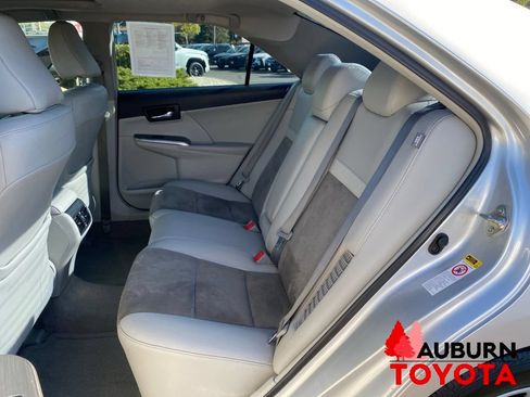 Used 2013 Toyota Camry XLE w/ Leather Pkg FWD image 22