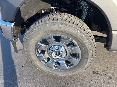 New 2026 Ford F350 Lariat w/ Lariat Ultimate Package image 9