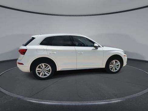 Used 2020 Audi Q5 2.0T Premium w/ Convenience Package AWD/4WD image 9