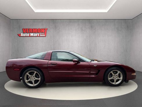 Used 2003 Chevrolet Corvette Coupe w/ Preferred Equipment Group RWD image 8