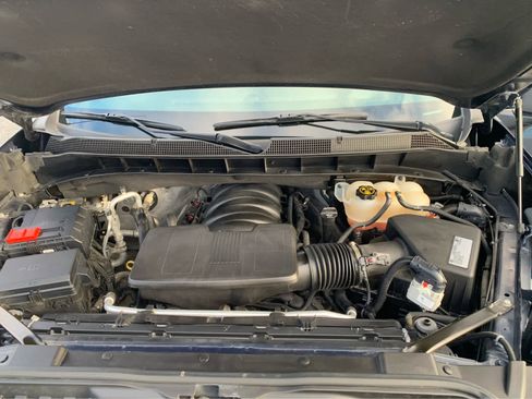 Used 2019 Chevrolet Silverado 1500 High Country w/ Safety Package II image 9