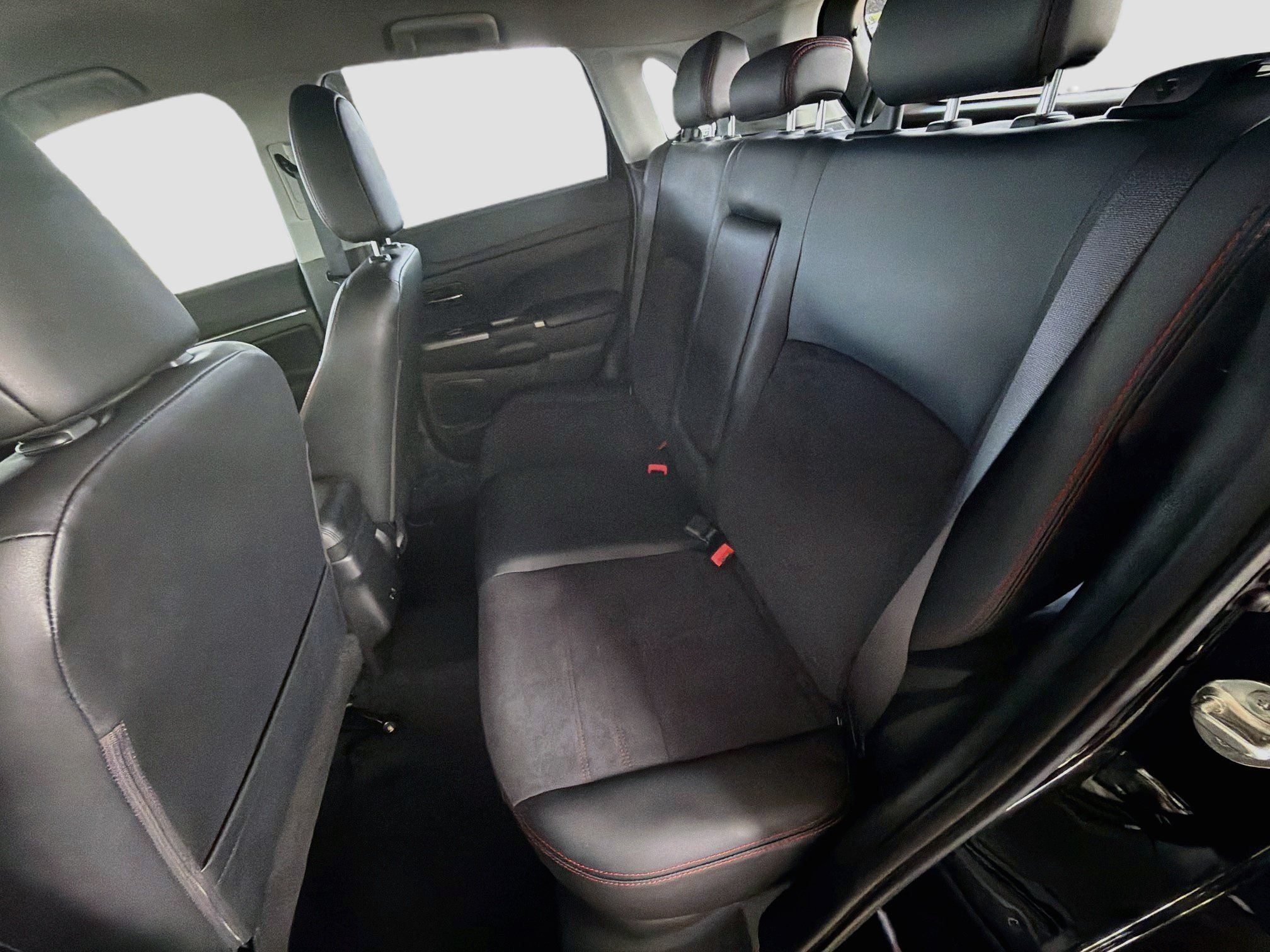 Used 2024 Mitsubishi Outlander Sport AWD image 26