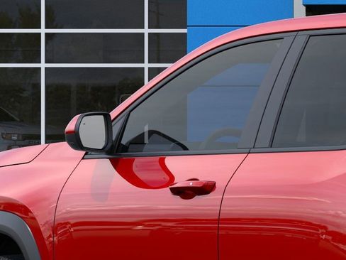 New 2026 Chevrolet Equinox LT image 14