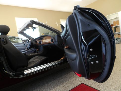 Used 2001 Jaguar XK8 Convertible RWD image 65