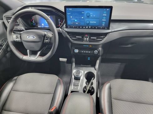 Used 2023 Ford Escape ST-Line AWD/4WD image 29