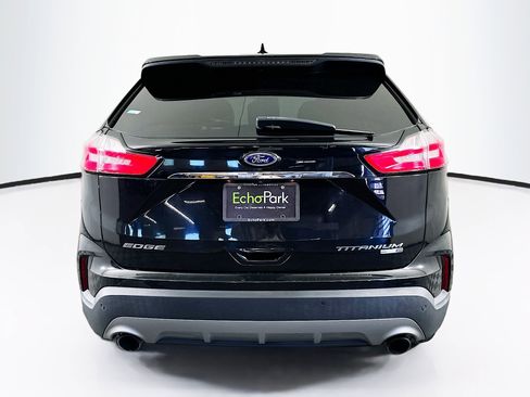 Used 2019 Ford Edge Titanium w/ Equipment Group 301A AWD/4WD image 7