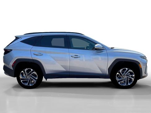 New 2026 Hyundai Tucson Limited image 9