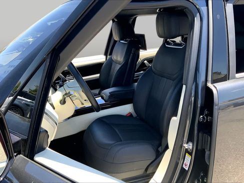 Certified 2023 Land Rover Range Rover Autobiography AWD/4WD image 7