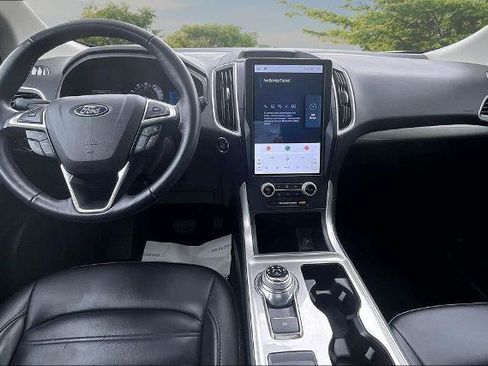 Certified 2023 Ford Edge SEL w/ Convenience Package AWD/4WD image 15